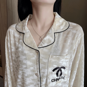 <span class=keywords><strong>Pigiama</strong></span> da <span class=keywords><strong>donna</strong></span> ODM in maglia di <span class=keywords><strong>velluto</strong></span> dorato a maniche lunghe con elastico in vita, set vestaglia da casa con diamanti per autunno/inverno, modello Sweet Front - Product Image 1