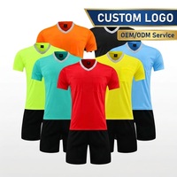 Kit d'arbitre de football personnalisé avec logo OEM, col en V, haute qualité, respirant, ensemble uniforme d'arbitre de football pour l'entraînement d'équipe