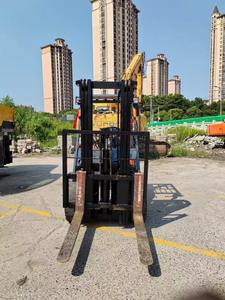 Chariot élévateur diesel Toyota à haut rendement à bas prix 4.5m 3T chariots élévateurs d'occasion Machine de transport de construction chariot élévateur de terrain - Product Image 6