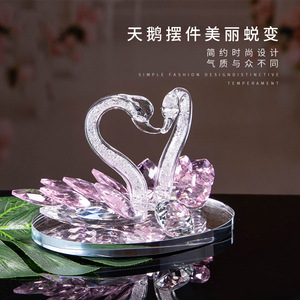 Ornement de voiture en cristal Cygne, design couple, décoration de mariage, cristal blanc transparent, style contemporain - Product Image 1