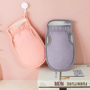 Gants exfoliants double face en polyester pour adultes, pour le nettoyage du corps - Product Image 4