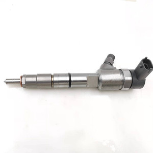 Injektor Bahan Bakar Common Rail 0445110313 0445110445 0445110446 untuk Mesin Diesel JAC Foton 4JB1-<span class=keywords><strong>2</strong></span>.8L - Product Image 1