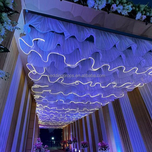 Gaze <span class=keywords><strong>de</strong></span> plafond décorative moderne personnalisée projet à grande échelle <span class=keywords><strong>de</strong></span> <span class=keywords><strong>luxe</strong></span> LED <span class=keywords><strong>salle</strong></span> <span class=keywords><strong>de</strong></span> <span class=keywords><strong>mariage</strong></span> suspension gaze légère bandes en forme <span class=keywords><strong>de</strong></span> S - Product Image 4