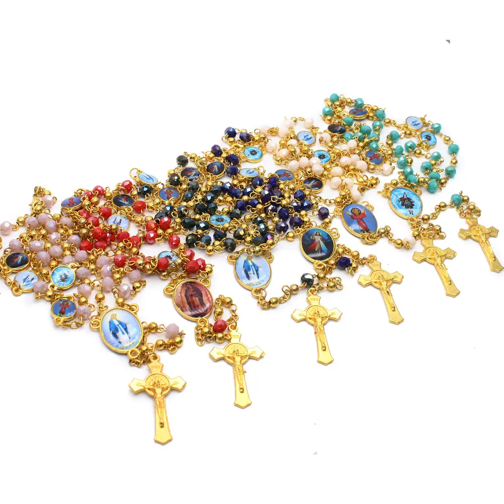 Collar de cadena de cuentas de acero inoxidable chapado en oro, collar largo con colgante de cruz de Jesús, vidrio religioso y Cristiano
