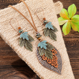 Ensemble collier et boucles d'oreilles feuille bohème en alliage plaqué bronze antique, bijoux de fête pour femme, ensemble tendance - Product Image 3