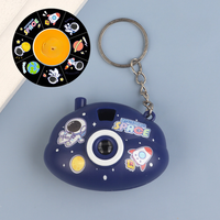 Mini Cartoon Projectiecamera Sleutelhanger met 8 patronen, diaprojectorlamp, speelgoed, cadeau voor kinderfeestjes