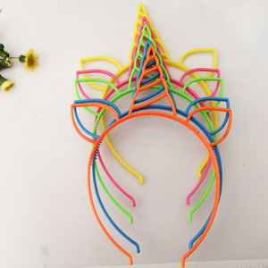 <span class=keywords><strong>Serre</strong></span>-tête <span class=keywords><strong>Licorne</strong></span> Oreilles de Chat pour Filles et Adultes, Accessoire de Fête, Cosplay, Arc-en-ciel Pailleté, en Plastique, Cerceau à Cheveux d'Anniversaire, Couleurs Personnalisables - Product Image 1