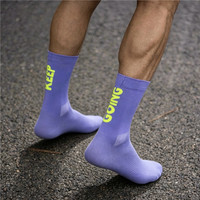 Chaussettes de course personnalisées professionnelles rose fluo avec logo personnalisé, chaussettes de compression pour la course et le cyclisme, chaussettes de course techniques