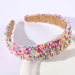 फैशनेबल व्यापक-किनारे बहुस्तरीय कैंडी हेयरबैंड मीठा और ठंडा, सभी अवसरों के लिए उपयुक्त। बच्चों की पार्टियों के लिए बिल्कुल सही। - Product Image 5