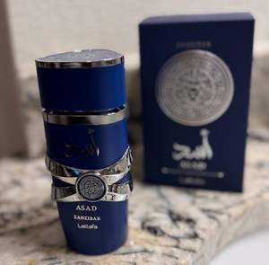 Latafa Asad Zanzibar - Frais, épicé, <span class=keywords><strong>vanille</strong></span>, noix de <span class=keywords><strong>coco</strong></span> - Eau de <span class=keywords><strong>parfum</strong></span> longue durée <span class=keywords><strong>pour</strong></span> <span class=keywords><strong>homme</strong></span>, 3,40 onces / 100 ml - Product Image 4