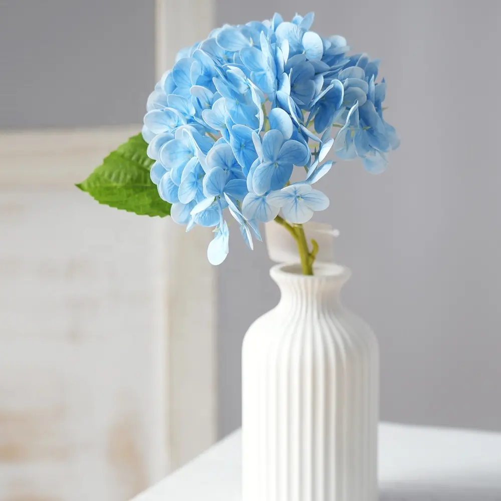 Blaue Serie künstliche Hortensien-Spitzenpreis echte haptik Hortensienblumen für Restaurant Hotel Cafe Hochzeit Veranstaltung