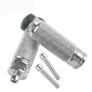 Reposapiés Metálicos Reforzados para Motocicleta con Montaje de Tornillo M8, Opciones de Color, Componentes de Repuesto para Conducción - Product Image 6