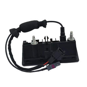 Manija de puerta trasera con cerradura de maletero y cámara 5ND827566AL para uso en vehículos - Product Image 5