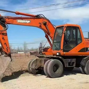 Excavadora <span class=keywords><strong>de</strong></span> Ruedas Compacta Usada en Buen Estado y Pintada, Doosan DH150LC-7 <span class=keywords><strong>de</strong></span> 15 Toneladas, DH 150LC-7, DH150 - Product Image 5
