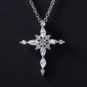 Collana con Ciondolo Creativo per Donne, Gioiello Minimalista alla Moda per Uso Quotidiano, Idea Regalo - Product Image 1