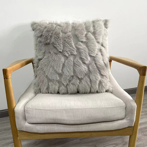 Housse de coussin en fausse fourrure, taie d'oreiller avec fermeture éclair, tissu doux en velours, couleur unie, pour la maison, 24/<span class=keywords><strong>2022</strong></span> - Product Image 1