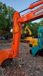 Prix d'usine Mini Doosan DX75 Excavatrice hydraulique sur chenilles de 7 tonnes d'occasion DX18 DX55 DX60 DX80 Digger Machinery - Product Image 2