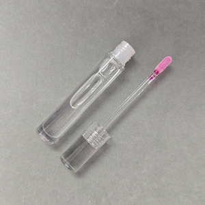 Nuevo Brillo Labial Extremo Hidratante, Sabor Fresa, Color Cambiante a Rosa, con Etiqueta Privada - Product Image 5