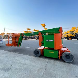 <span class=keywords><strong>Montacargas</strong></span> MYZG de Servicio Pesado con Mástil <span class=keywords><strong>Vertical</strong></span> 2x2 SDZG-QB12-2 1.2t 1.5t, Plataforma Hidráulica Todoterreno 1.4x7.8m, Batería 8x6V Grande - Product Image 2
