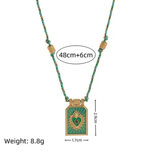 Collier Pendentif Cœur en Corde de Résine Colorée Plaqué Or Minimaliste avec Carte de Tarot, Bijou Tendance pour Fête - Vente Chaude - Product Image 5