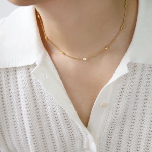 Collier unisexe plaqué or 18 carats avec perles baroques géométriques tendance, chaîne en acier inoxydable naturel à maillons, logo personnalisé, cadeau - Product Image 2