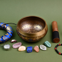 Ensemble de bols chantants en cristal poli pour la thérapie de la santé mentale et la méditation, avec des pierres de gravier mélangées pour la guérison, prix d'usine