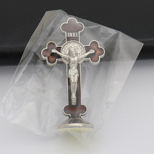 Crucifix catholique jésus Statue <span class=keywords><strong>croix</strong></span> pour décor à la maison décorations d'église cadeaux chrétiens artisanat religieux en métal - Product Image 6