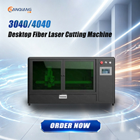 Machine de découpe laser à fibre compacte Sanqiang 3040, machine de découpe laser CNC de bureau pour l'acier inoxydable, l'acier au carbone et l'aluminium