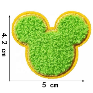 En stock – Patchs <span class=keywords><strong>Mickey</strong></span> en peluche chenille 3D de 4,2 cm – Patchs de souris de dessin animé mignons thermocollants ou autocollants pour vêtements, sacs, chapeaux - Product Image 2