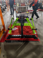 NO.10 Machine à exercices pour pectoraux, bras et dos, à charge libre, inclinable, réglable, pour l'entraînement de force des deltoides arrière, usage commercial en salle de sport