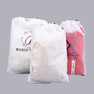 ถุงผ้าร่มแบบใส EVA  พร้อมเชือกผูก  สำหรับใส่ผ้าขนหนู เสื้อผ้า รองเท้า - Product Image 4