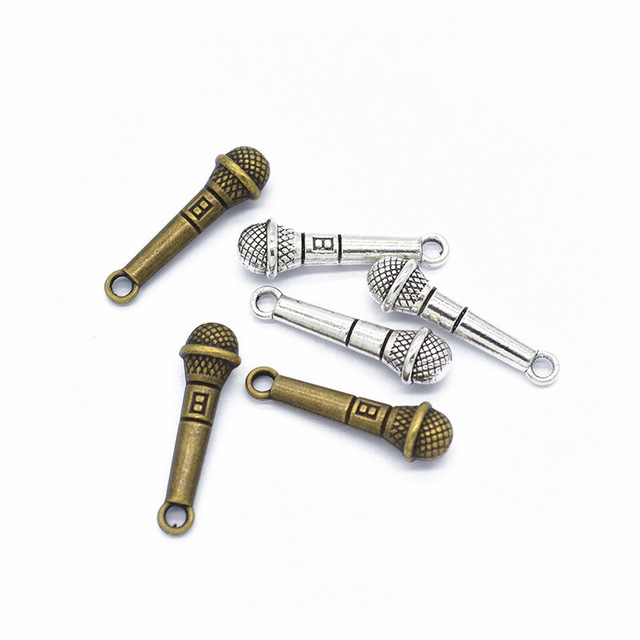 AA00905 Antique Silver Color Microphone Charms Retro Diy Fashion Handmade Pendant Charms 24*17mm