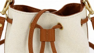 Bolso de Hombro Tipo Bandolera de Alta Calidad para Mujer, Estilo de Diseñador Nuevo de Este Año, Cierre de Cremallera de PU, Cadena Clásica, Portátil y Duradero - Product Image 5