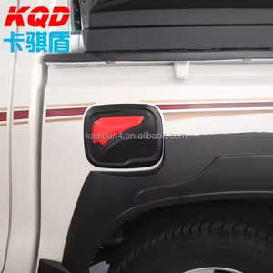 Nouvelle conception d'accessoires de voiture, couvercle de réservoir d'essence ABS pour Toyota HILUX REVO 2020 - Product Image 2