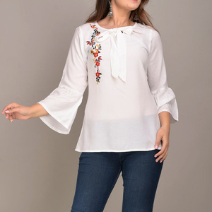 Hauts pour femmes au style décontracté moderne, parfaits pour un port confortable, offrant un look équilibré et une apparence fraîche - Product Image 5