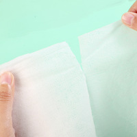21 ans prix d'usine moins cher lingettes de nettoyage automobile humides non pelucheuses pour tableau de bord de voiture lingettes anti-buée pour verre de voiture