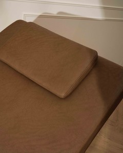 Lit de massage électrique de luxe marron pour salon de beauté, réglable en hauteur, idéal pour les soins du visage et les extensions de cils - Nouveauté en gros - Product Image 5