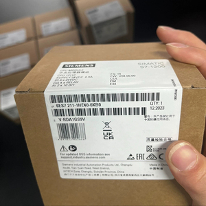 6ES7211-1HE40-0XB0 SIMATIC S7-1200 CPU 1211C รีเลย์ คอมแพค PLC โมดูลควบคุมอุตสาหกรรม - Product Image 2