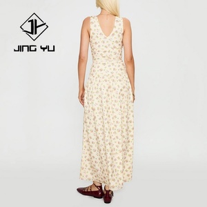 Robe midi de luxe pour femmes, de haute qualité, estivale, à fleurs, décolleté en V profond, slim, 100% rayonne, tissu doux - Product Image 6