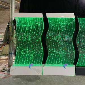 Paravent et séparateur de pièce moderne en acrylique avec éclairage LED, design mural artistique à bulles d'eau en forme de S, mobile et sur pied, vente en gros - Product Image 5