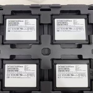 MZ7LH3T8HMLT-00005 Disque SSD 2.5 3.84T Disque dur SSD - Product Image 3