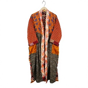 Robe longue en soie faite à la main avec patchwork, col en V, fermeture à cordon, manches longues, douce et respirante, pour femmes, vêtements de détente, kimono, tenue de soirée - Product Image 1