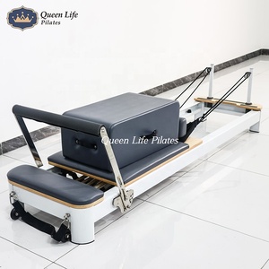 2024 Queenlife équipement de studio de yoga professionnel lit de pilates réformateur en aluminium pilates machine pour <span class=keywords><strong>club</strong></span> - Product Image 2
