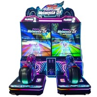 Machine d'arcade Future Motorcycle DX |   Simulateur de course à double écran pour 2 joueurs avec contrôle de mouvement complet pour FEC