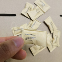 Mini comprimés de dentifrice personnalisables format voyage Ingrédients à base de plantes anti-carie avec hydroxyapatite pour hôtels Sachet inclus