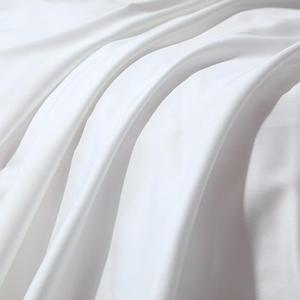 Set Copripiumino <span class=keywords><strong>Matrimoniale</strong></span> Bianco 100% Cotone per Hotel, Lenzuolo Piatto/con Angoli, Federe, 4 Pezzi, Tessuto Liscio Semplice Certificato OEKO-TEX - Product Image 4