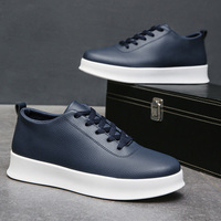 Baskets décontractées de luxe pour hommes CC, légères et tendance, avec empeigne en PU, semelle extérieure en PVC, fermeture à lacets, antidérapantes, résistantes à l'usure, pour le skate et la marche
