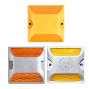 Venta al por mayor de China, alta reflectividad en la noche, marcador de peligro rojo en el borde izquierdo, pernos de carretera, Ojo de Gato de 3m - Product Image 2