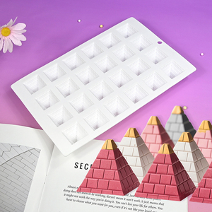 Molde de Silicona <span class=keywords><strong>para</strong></span> Mousse con 24 Cavidades en Forma de Pirámide, Molde <span class=keywords><strong>para</strong></span> <span class=keywords><strong>Pastel</strong></span> en Forma de Cono Puntiagudo <span class=keywords><strong>para</strong></span> Decoración Triangular de Chocolate <span class=keywords><strong>para</strong></span> Bodas - Product Image 5