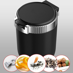 Cendrier de voiture en gros, vente chaude, facile à nettoyer, cendrier de voiture en acier inoxydable détachable avec couvercle, lumière LED bleue pour la plupart des porte-gobelets de voiture - Product Image 4